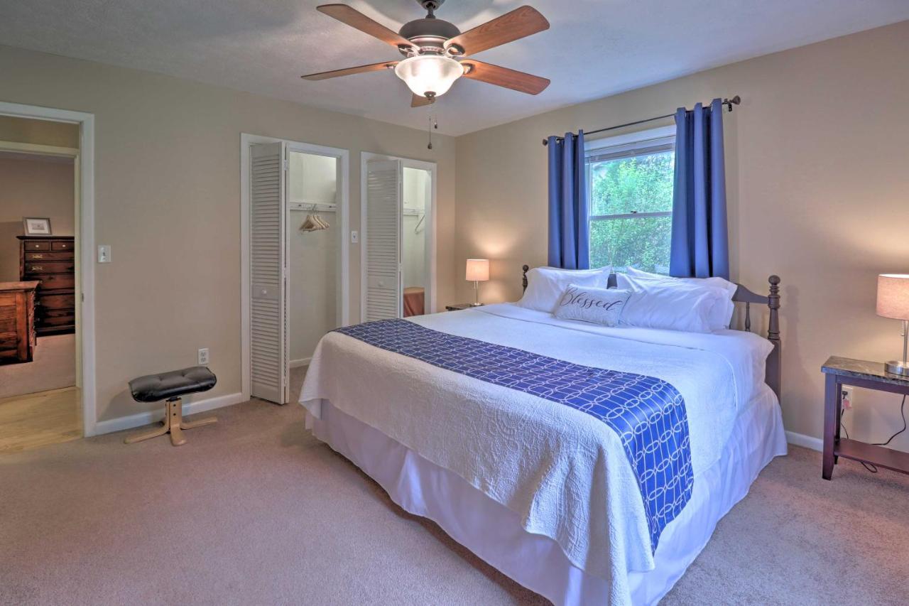 Hendersonville Home With Fire Pit 5 Mi To Downtown! Eksteriør billede