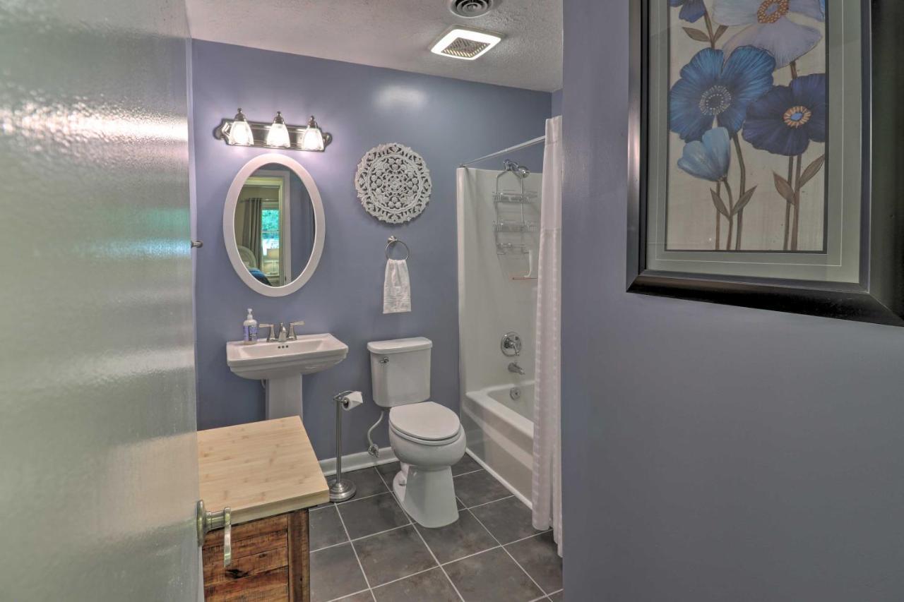Hendersonville Home With Fire Pit 5 Mi To Downtown! Eksteriør billede