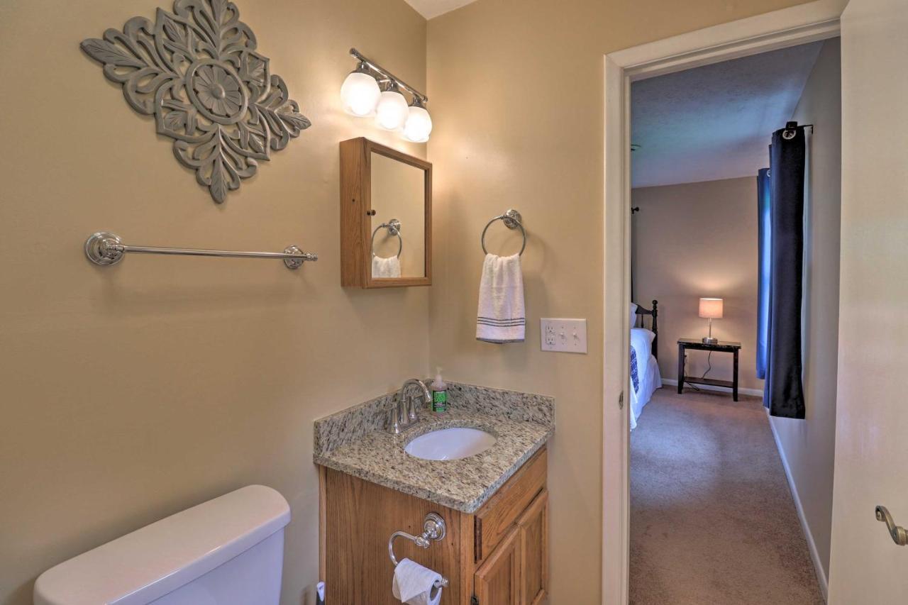 Hendersonville Home With Fire Pit 5 Mi To Downtown! Eksteriør billede